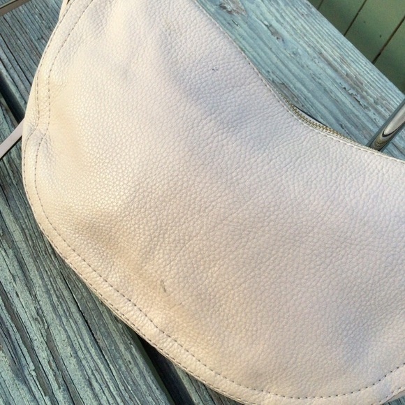 Michael Michael Kors Caden Messenger Leather Bag - Picture 9 of 13